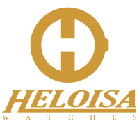Heloisa watches