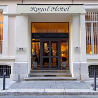 Royal hotel grenoble centre ***